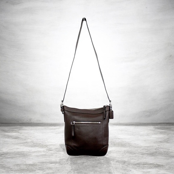 Authentic Coach Black Leather Bucket Shoulder Bag! - Picture 14 of 14